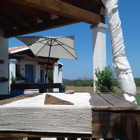 Turismo Rurale Li Muri Penzion Arzachena